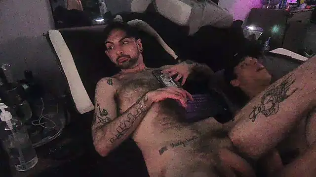 hungbot online show from 11-16-25, 09:14