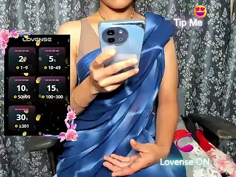 Queen-Bee143 online show from 02-03-26, 03:04