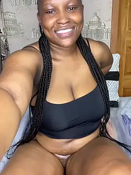 Snapshot of Bellabootie chatting on 04-01-26, 01:41 Bellabootie online show from 04-01-26, 01:41