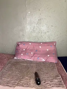 Snapshot of Bellabootie chatting on 02-19-26, 10:01 Bellabootie online show from 02-19-26, 10:01