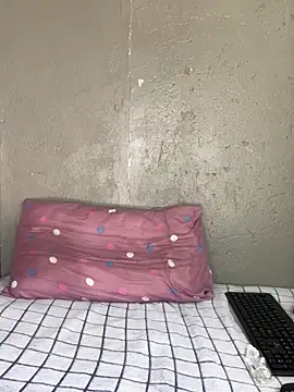 Snapshot of Bellabootie chatting on 02-26-26, 11:43 Bellabootie online show from 02-26-26, 11:43