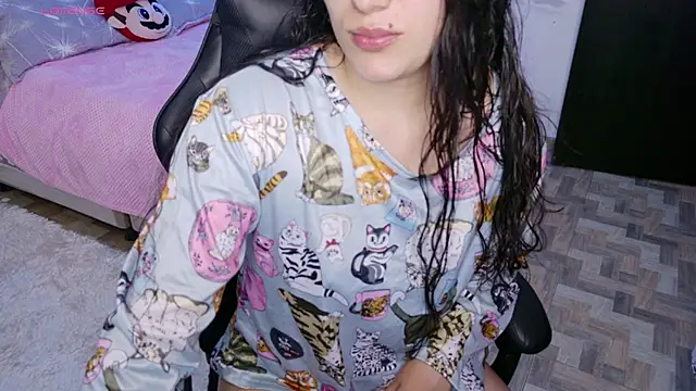 CattleyaAngel online show from 04-11-26, 06:55