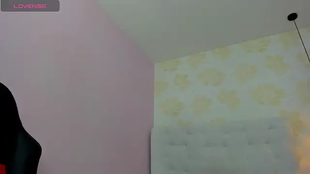 ALAHIACRUZ1 online show from 11-27-25, 02:56