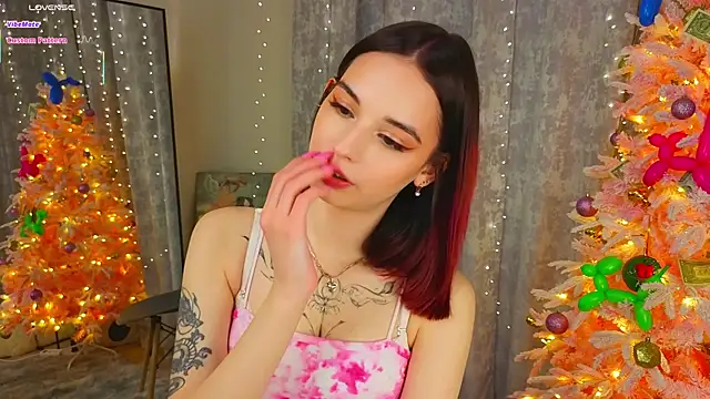 LunaraRada online show from 01-09-26, 06:04