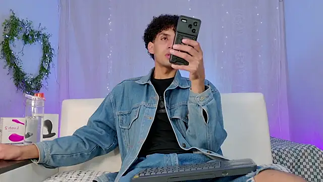 josesweet  online show from 10-04-25, 03:13