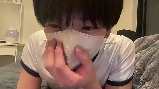 Snapshot of tora3220 chatting on 03-07-26, 01:16 tora3220 online show from 03-07-26, 01:16