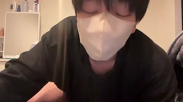 Snapshot of tora3220 chatting on 03-25-26, 01:43 tora3220 online show from 03-25-26, 01:43