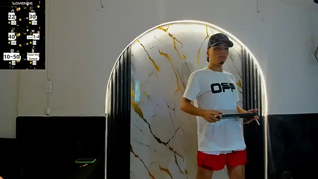 liam coleman25 online show from 11-18-25, 05:00