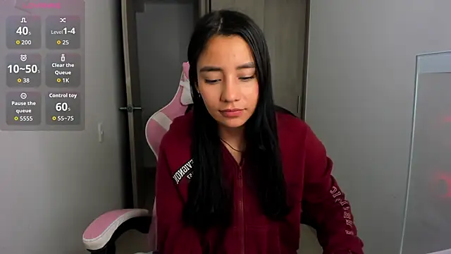 ISABELFORYOU1 online show from 12-19-25, 03:21