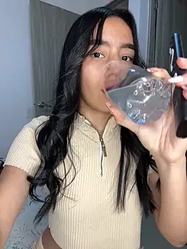 Snapshot of ISABELFORYOU1 chatting on 02-18-26, 12:30 ISABELFORYOU1 online show from 02-18-26, 12:30