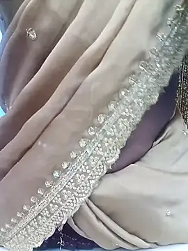 Oviya145 online show from 09-27-25, 10:05