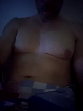 Ando1992 online show from 10-26-25, 03:40