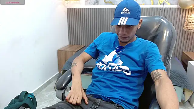 JackBanger  online show from 10-18-25, 04:20