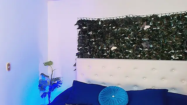 Axel Draven online show from 10-21-25, 10:47