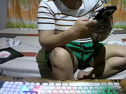 Ella marie14 online show from 04-16-26, 04:02