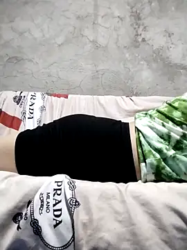 Snapshot of Ella_marie14 chatting on 02-06-26, 09:44 Ella marie14 online show from 02-06-26, 09:44