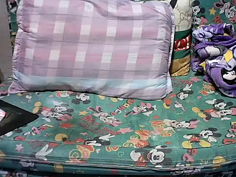 Ella marie14 online show from 11-20-25, 09:15