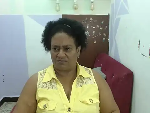 Sharon-liee online show from 01-15-26, 07:39