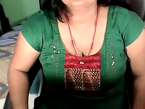 BABITA KUMARII online show from 09-28-25, 11:23