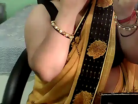 BABITA KUMARII online show from 04-23-26, 04:41