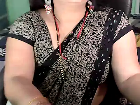 BABITA KUMARII online show from 10-14-25, 04:29