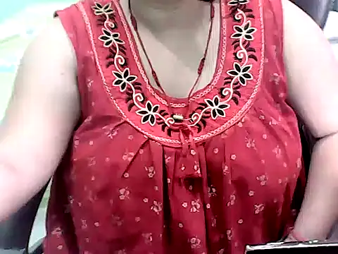 BABITA KUMARII online show from 06-11-26, 10:01