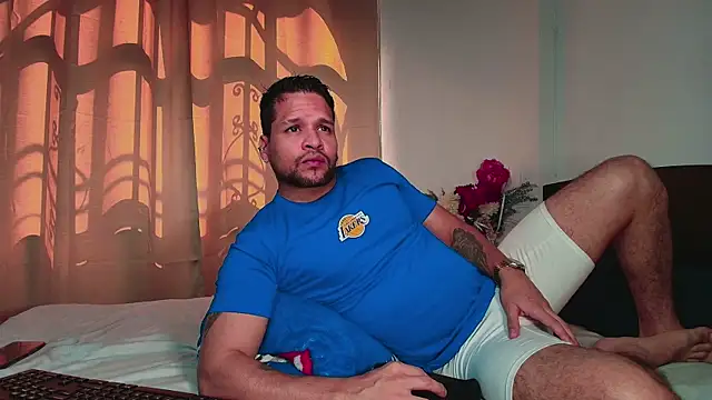 LucasGaeel online show from 01-13-26, 07:07