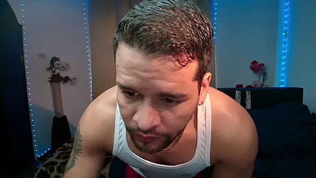 LucasGaeel online show from 04-18-26, 11:56