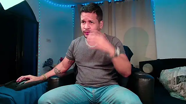 LucasGaeel online show from 02-15-26, 12:26