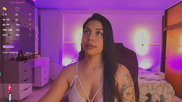 kloe28 online show from 05-08-26, 03:54