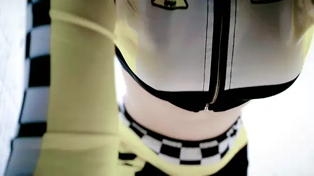 Snapshot of MISATO_0809 chatting on 02-07-26, 01:30 MISATO 0809 online show from 02-07-26, 01:30