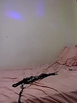 Vanessa0wnesHim online show from 10-08-25, 04:58