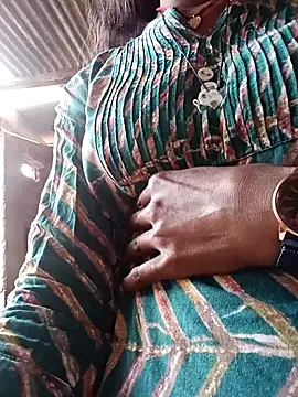 Cuty nensi online show from 11-18-25, 11:02