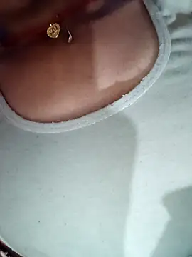 Cuty nensi online show from 12-14-25, 12:06