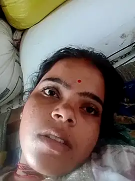 Snapshot of Cuty_nensi chatting on 10-06-25, 07:53 Cuty nensi online show from 10-06-25, 07:53