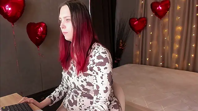 Monica  Queen online show from 02-18-26, 05:16