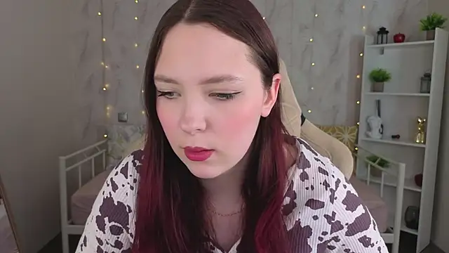 Monica  Queen online show from 05-15-26, 05:27