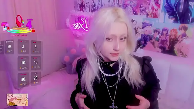 JuliaSharkk online show from 01-08-26, 07:36