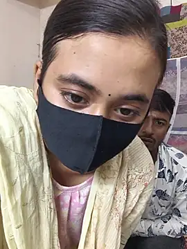 Love Queen11 online show from 11-05-25, 05:05