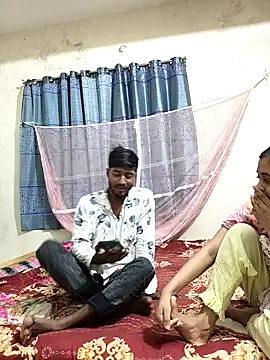 Love Queen11 online show from 10-17-25, 05:48