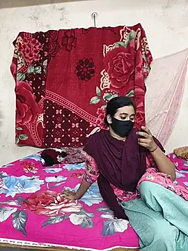 Love Queen11 online show from 02-08-26, 04:48