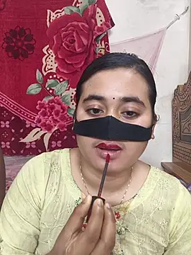 Love Queen11 online show from 02-17-26, 04:04