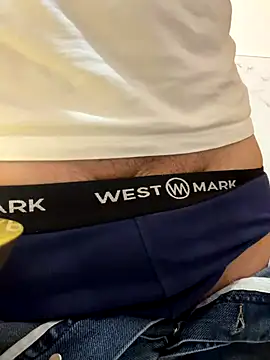 Italianofirenze online show from 10-04-25, 09:27