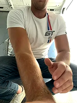 Italianofirenze online show from 10-08-25, 03:13