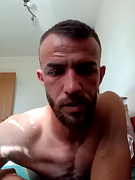 Snapshot of sexyman1936 chatting on 10-12-25, 09:10 sexyman1936 online show from 10-12-25, 09:10