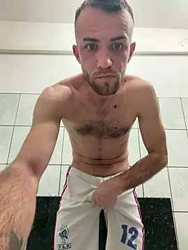 Snapshot of sexyman1936 chatting on 02-06-26, 04:52 sexyman1936 online show from 02-06-26, 04:52