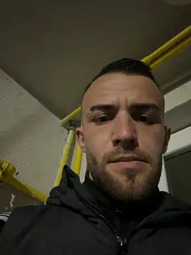 Snapshot of sexyman1936 chatting on 02-24-26, 05:36 sexyman1936 online show from 02-24-26, 05:36