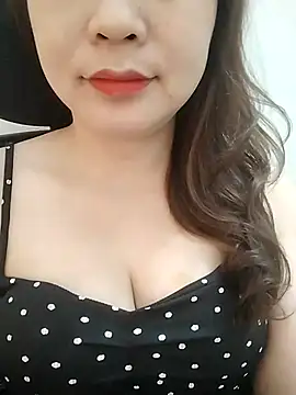 Girl Shy2000 online show from 04-24-26, 04:03