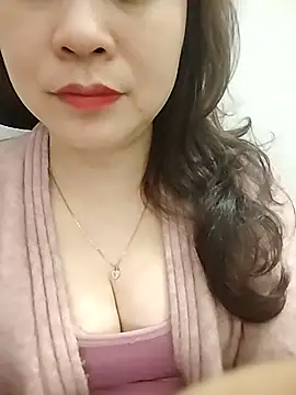 Girl Shy2000 online show from 02-19-26, 10:56