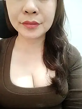 Girl Shy2000 online show from 03-13-26, 02:49